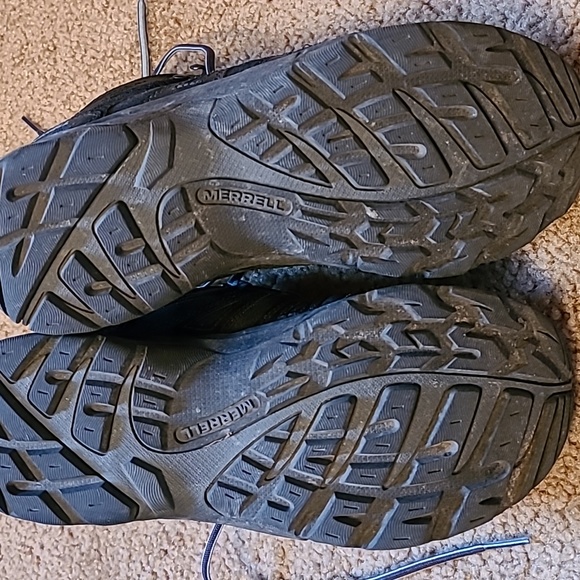 Merrell Avian Light 2 Hiking Boots, size 6.5 - Picture 4 of 8